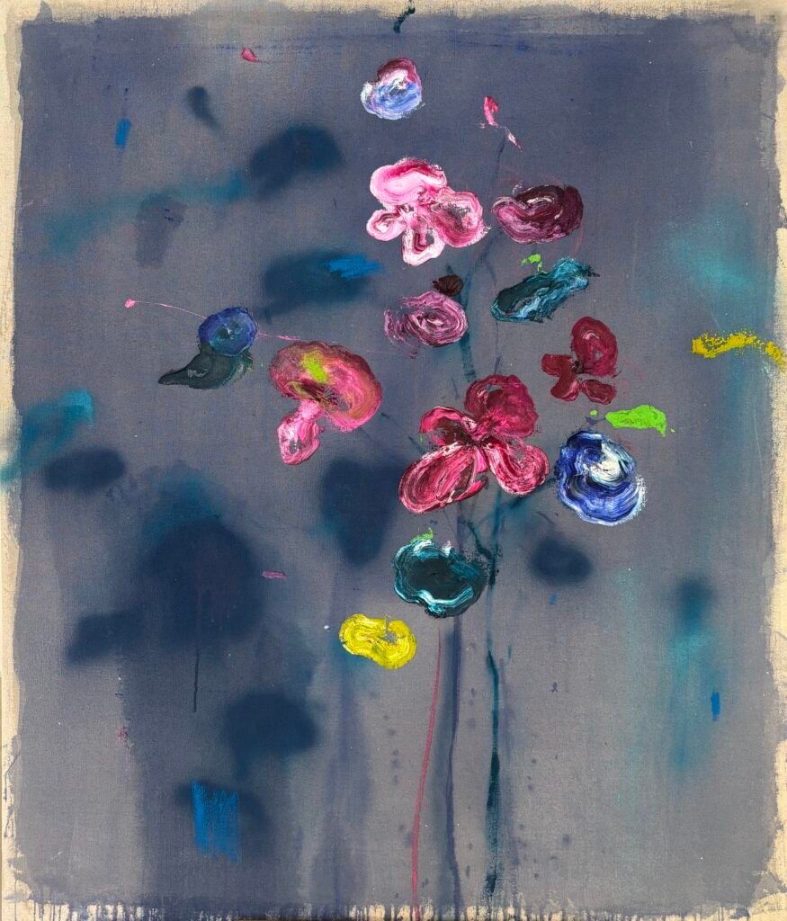 La danza colorata dei fiori la notte