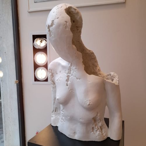 Elia Alunni Tullini, White Shell